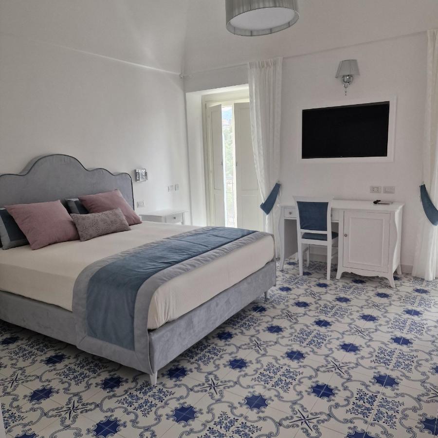 Suites In The Amalfi Coast - Guesthouse With Terrace Near Amalfi - Breathtaking View Of Ravello Scala Eksteriør bilde