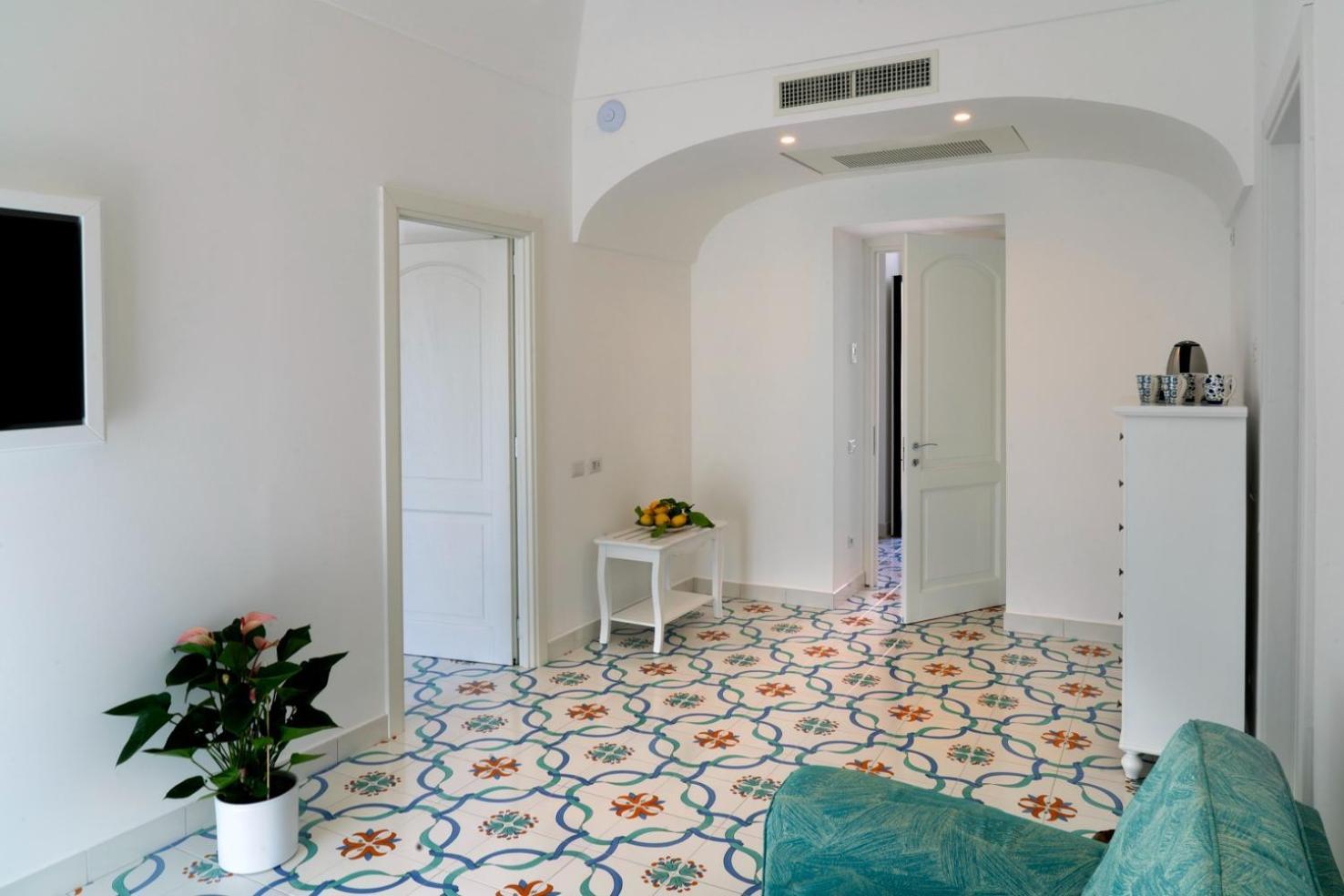 Suites In The Amalfi Coast - Guesthouse With Terrace Near Amalfi - Breathtaking View Of Ravello Scala Eksteriør bilde