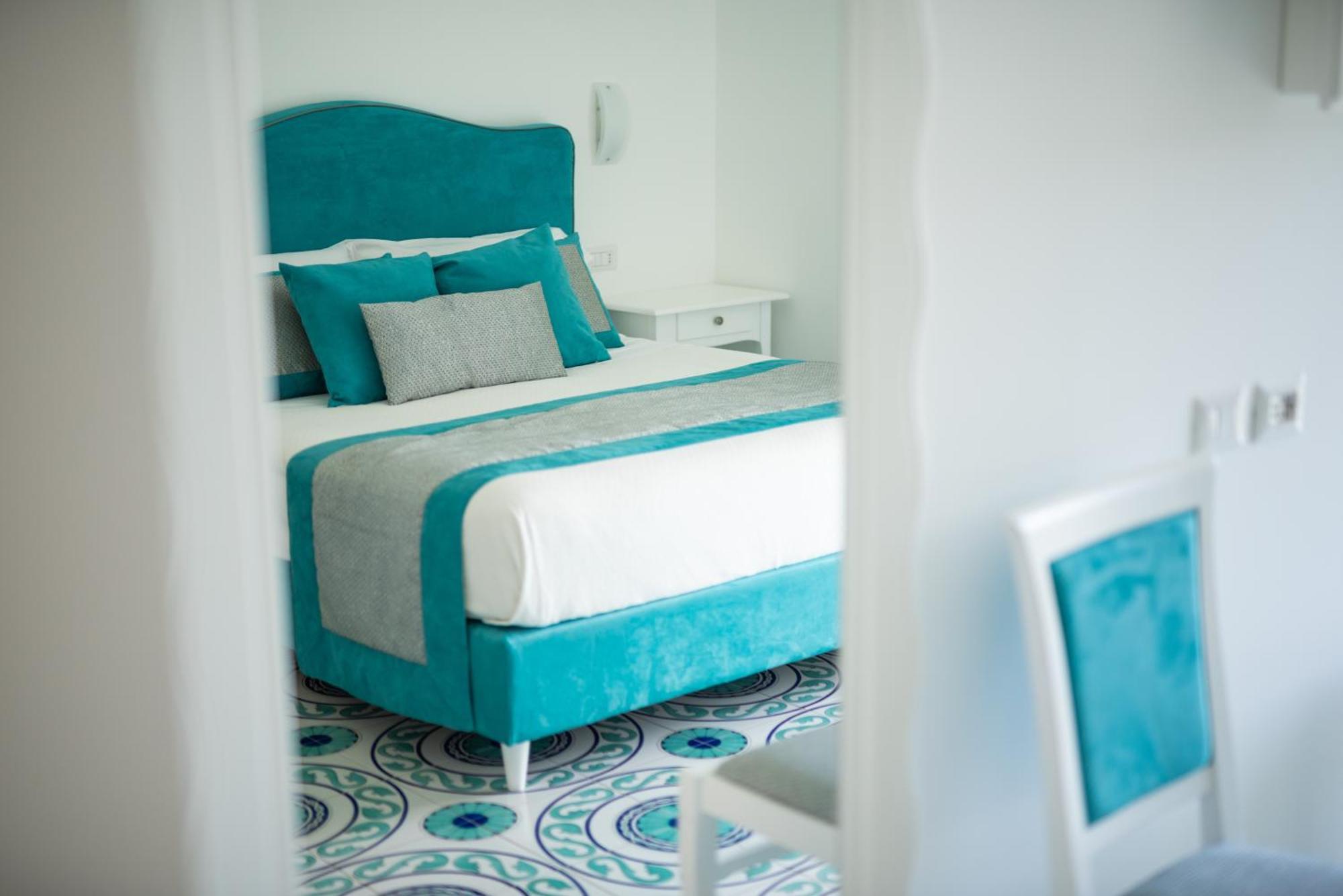 Suites In The Amalfi Coast - Guesthouse With Terrace Near Amalfi - Breathtaking View Of Ravello Scala Eksteriør bilde