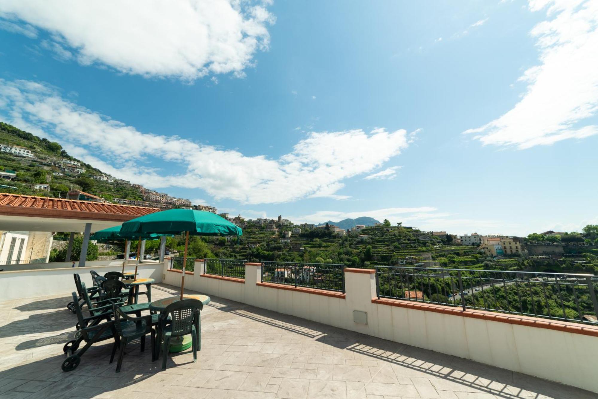 Suites In The Amalfi Coast - Guesthouse With Terrace Near Amalfi - Breathtaking View Of Ravello Scala Eksteriør bilde