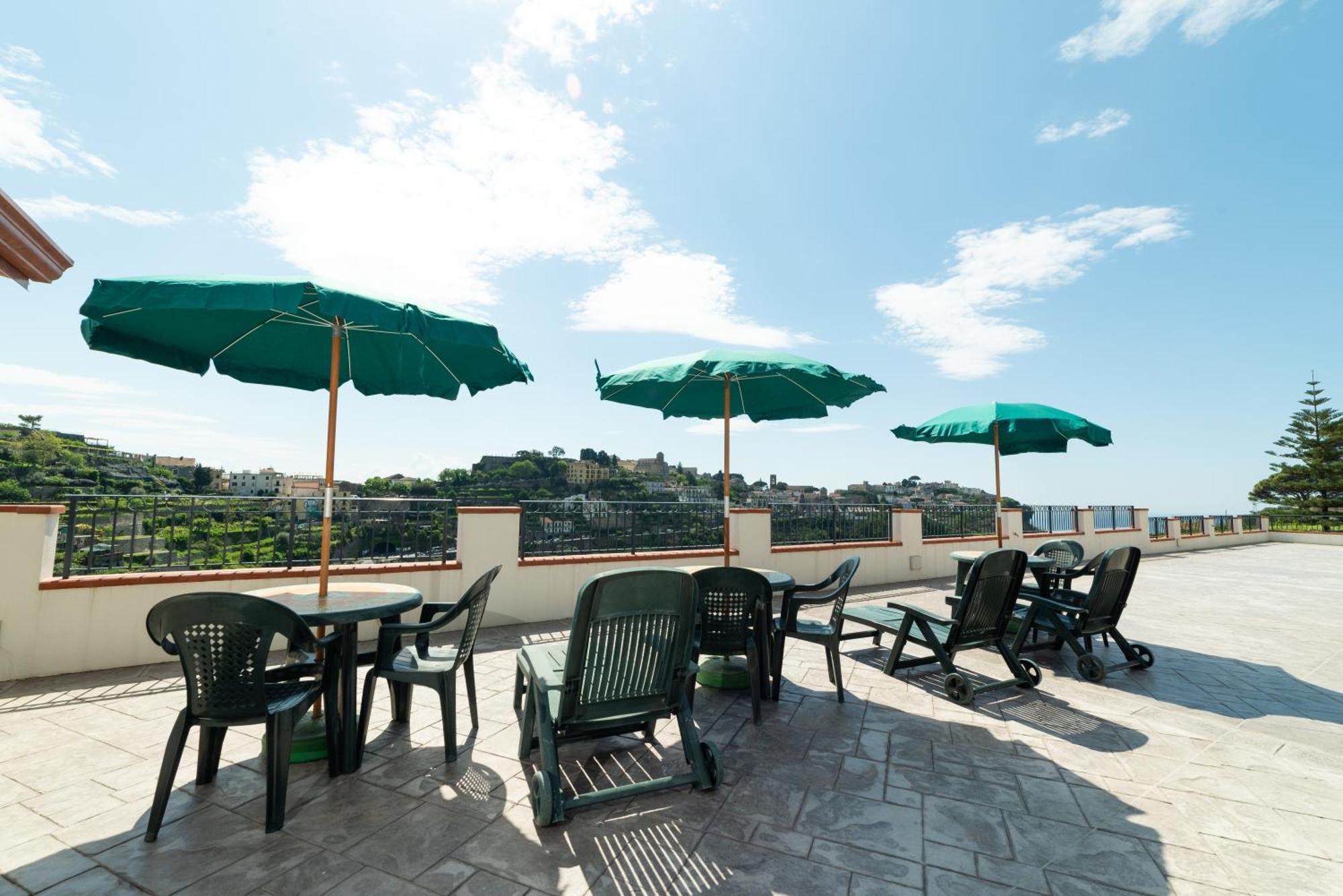 Suites In The Amalfi Coast - Guesthouse With Terrace Near Amalfi - Breathtaking View Of Ravello Scala Eksteriør bilde
